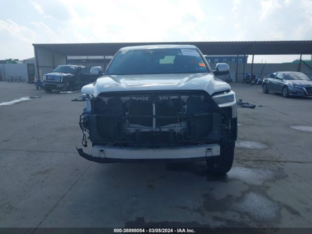 5TFJA5AB8NX005315 Toyota Tundra Limited