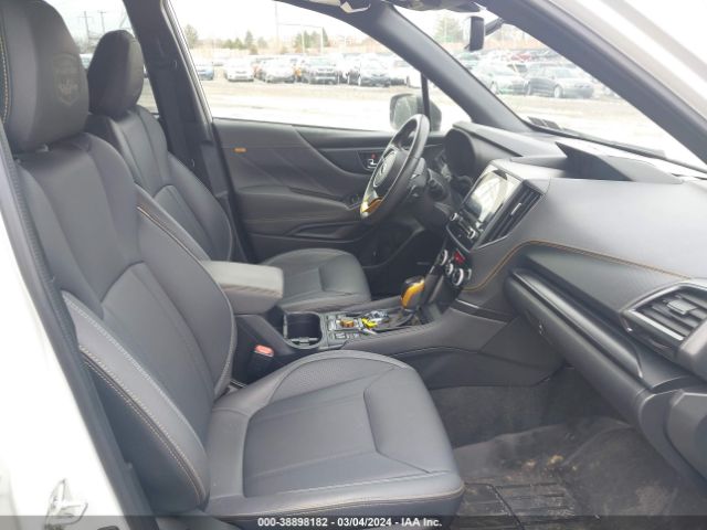 JF2SKAMC1NH424889 Subaru Forester Wilderness