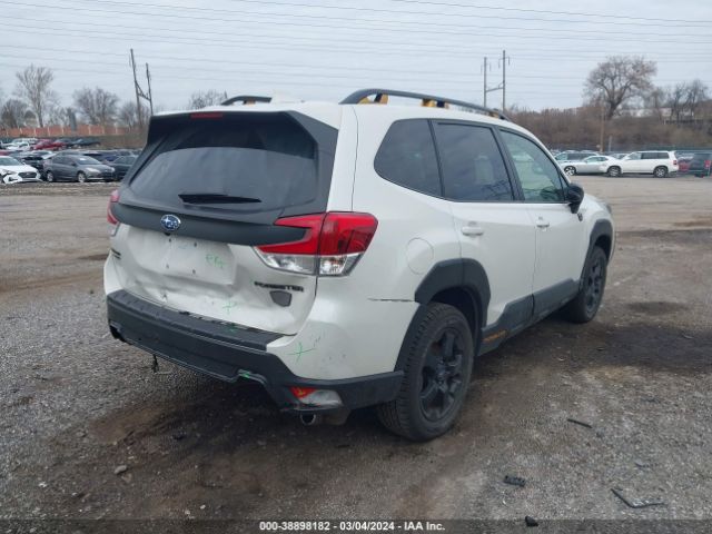 JF2SKAMC1NH424889 Subaru Forester Wilderness