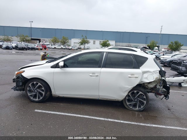 Scion IM 2016 JTNKARJE9GJ511033 Image 15
