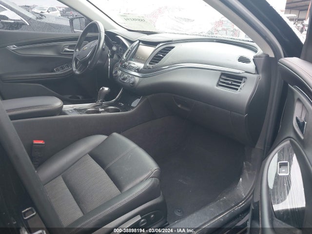 Chevrolet IMPALA 1LT 2018 2G1105S39J9139908 Image 5