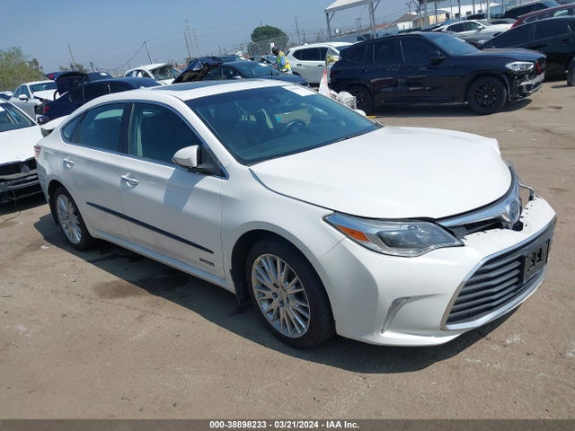 Toyota Avalon Hybrid Limited 2018 4T1BD1EB7JU063132 Image 1