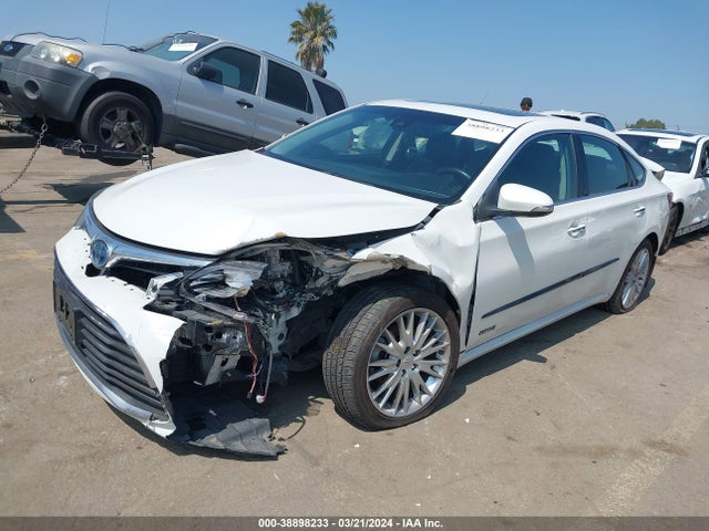 Toyota Avalon Hybrid Limited 2018 4T1BD1EB7JU063132 Image 2