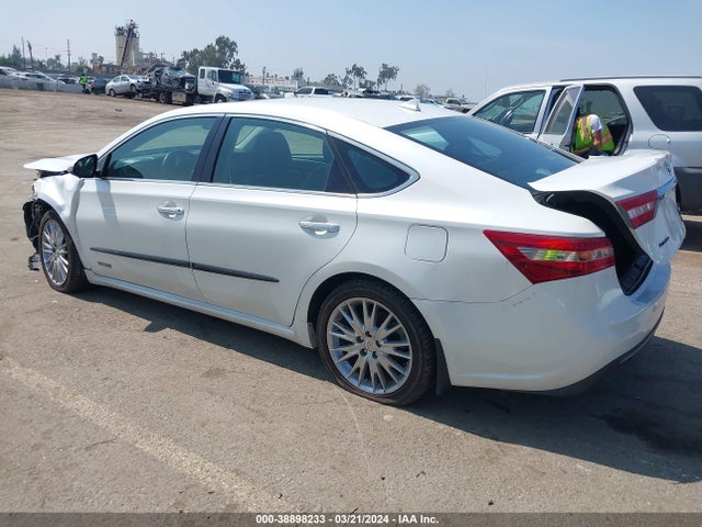 Toyota Avalon Hybrid Limited 2018 4T1BD1EB7JU063132 Image 3