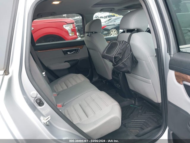 Honda CR-V EX 2018 7FARW1H55JE031442 Image 8