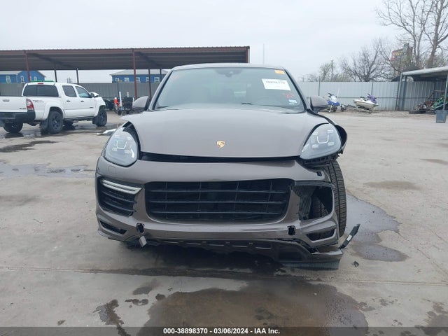 Porsche Cayenne Gts 2016 WP1AD2A22GLA71308 Image 13