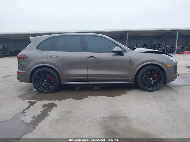 Porsche Cayenne Gts 2016 WP1AD2A22GLA71308 Image 14