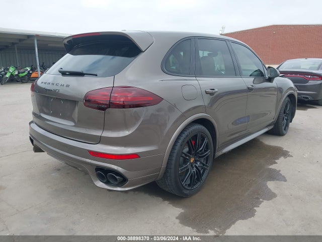 2016 PORSCHE CAYENNE WP1AD2A22GLA71308 Photo 3
