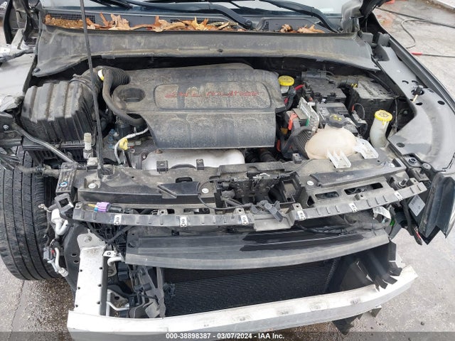 3C4NJDBB9JT434995 Jeep Compass Latitude 4x4