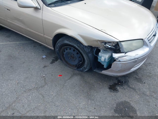 2001 TOYOTA CAMRY LE V6 VIN: JT2BF22KX10299265