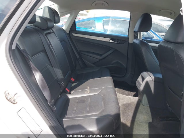 Volkswagen Passat 1.8t Wolfsburg Edition 2015 1VWAT7A38FC033815 Image 8