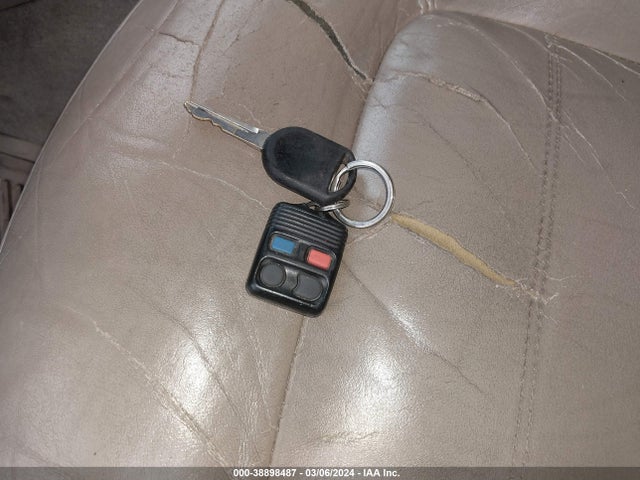 2002 FORD EXPLORER XLT VIN: 1FMDU73W32ZB83824