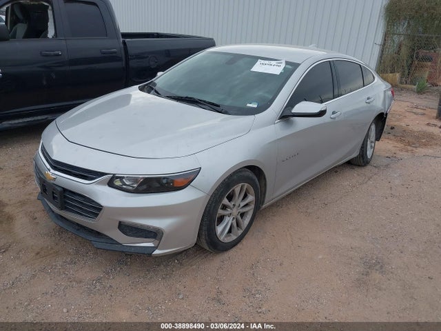 Chevrolet MALIBU LT 2018 1G1ZD5ST0JF197601 Image 2