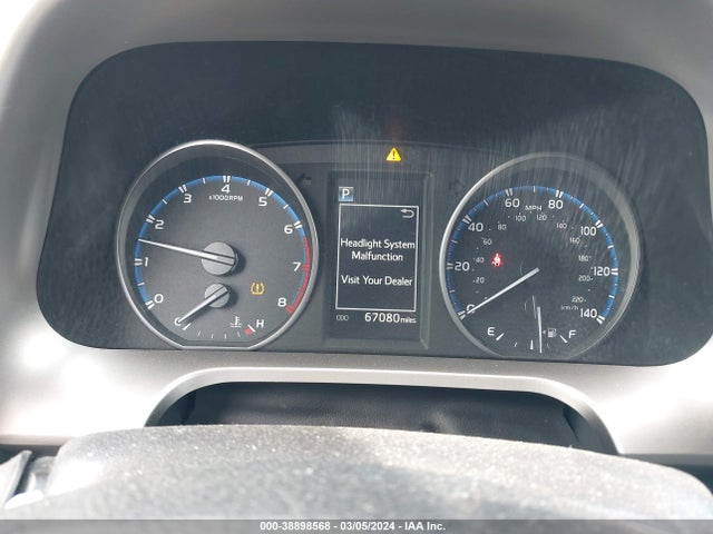 Toyota Rav4 Xle 2017 JTMWFREVXHD096001 Image 7