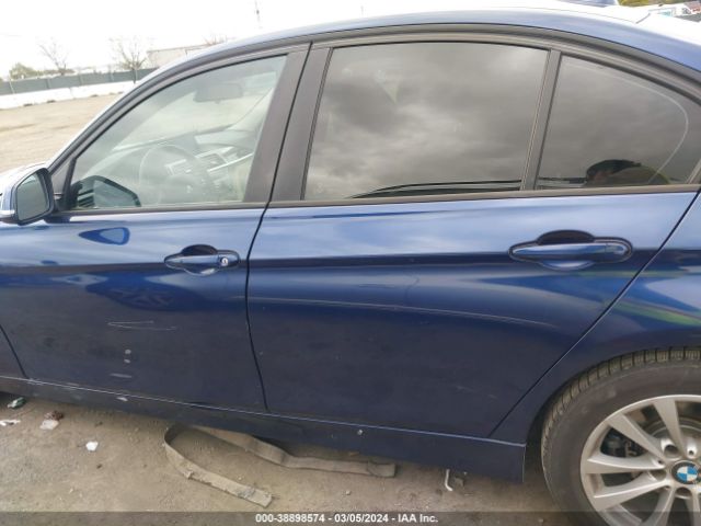 WBA8A9C55GK616705 BMW 320i
