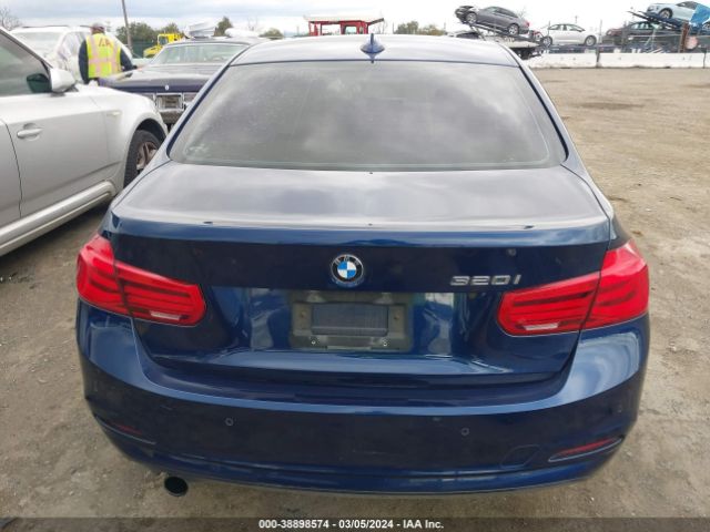 WBA8A9C55GK616705 BMW 320i