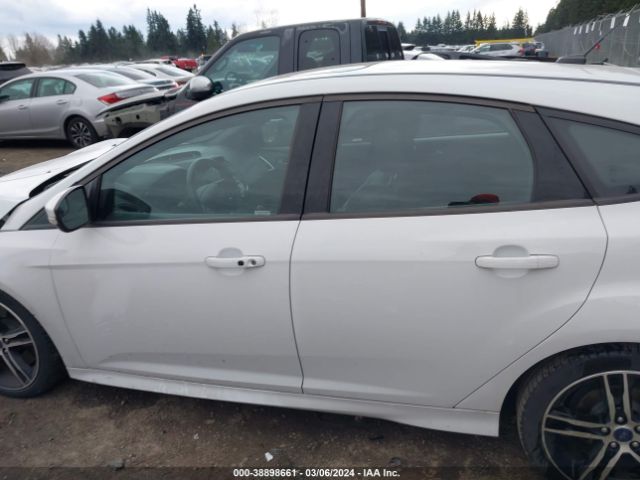 1FADP3L92JL313775 Ford FOCUS ST