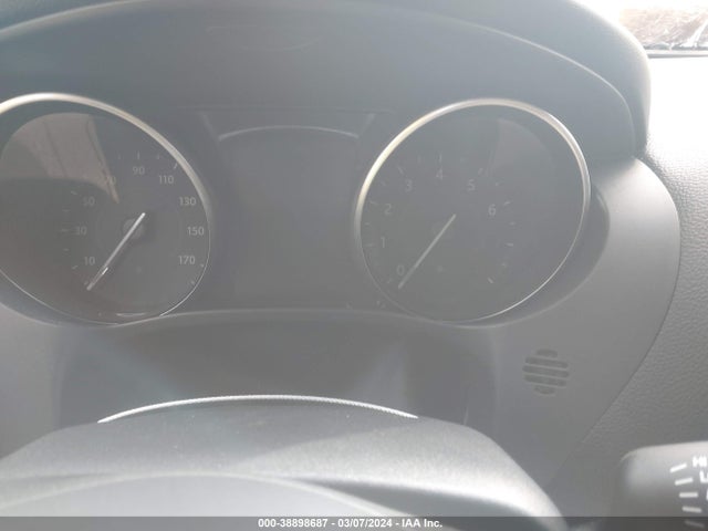 2018 JAGUAR F-PACE SADCJ2GX6JA235592 Photo 6