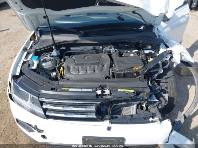 3VV2B7AX4MM141391 Volkswagen Tiguan 2.0t Se/2.0t Se R-line Black/2.0t Sel