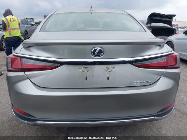 Lexus Es 300h Luxury 2019 JTHB21B10K2027297 Image 16