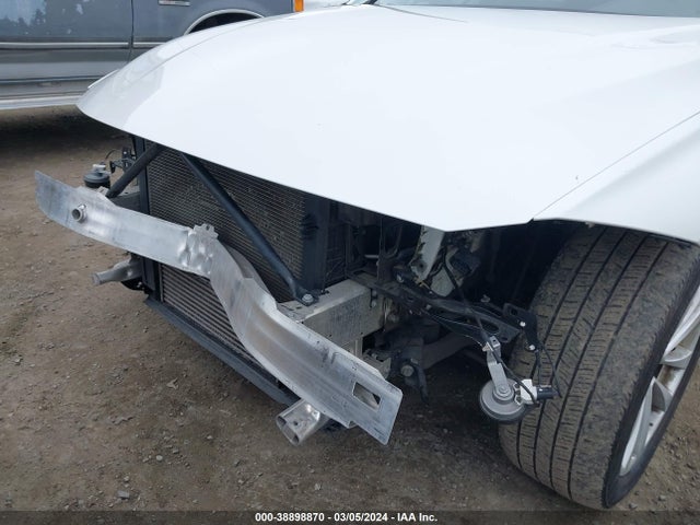WBA8A3C53JA357531 BMW 320i Xdrive