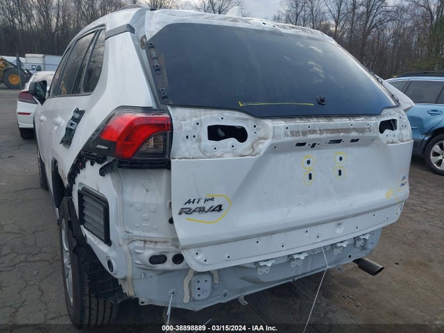 Toyota RAV4 LE 2019 2T3F1RFVXKC056722 Image 6