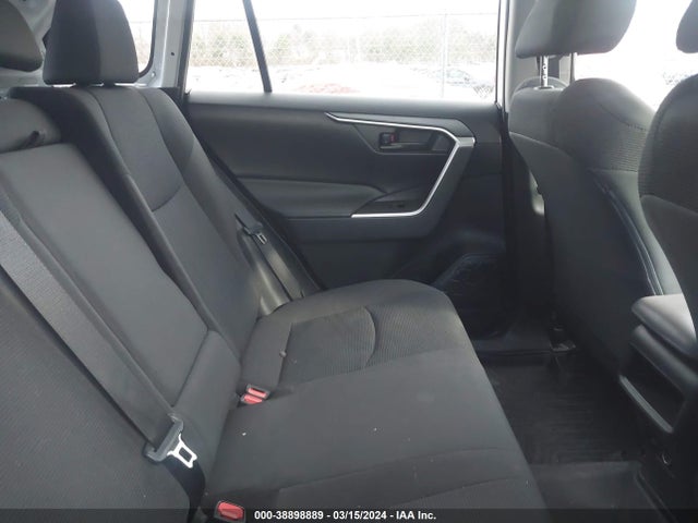 Toyota RAV4 LE 2019 2T3F1RFVXKC056722 Image 8