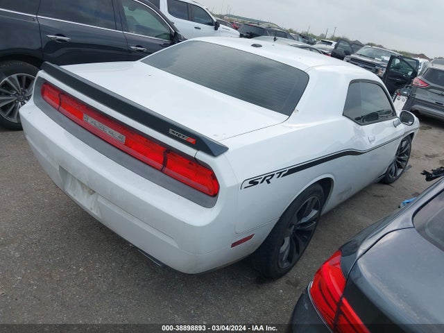 Dodge Challenger Srt8 Core 2014 2C3CDYDJ4EH133824 Image 4
