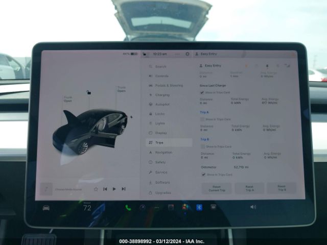 5YJ3E1EB0JF099257 Tesla Model 3 Long Range/performance