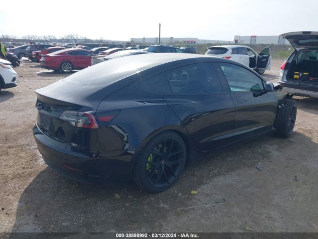 5YJ3E1EB0JF099257 Tesla Model 3 Long Range/performance