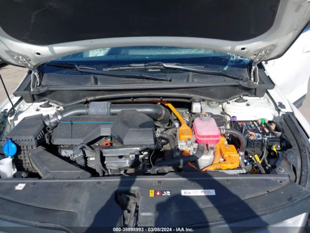 KNDPUCAG6P7017001 KIA Sportage Hybrid Lx