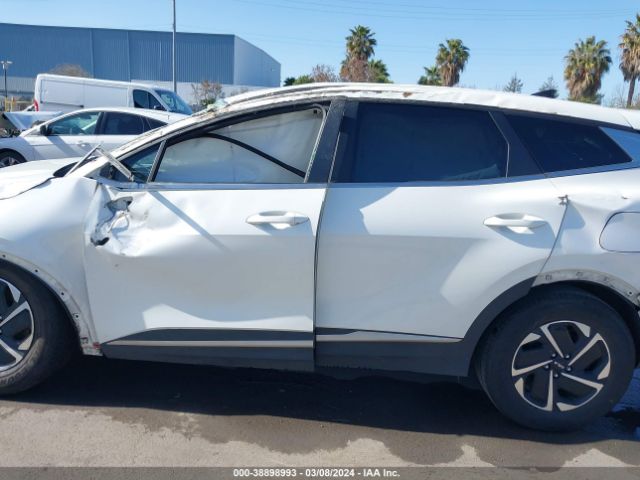 KNDPUCAG6P7017001 KIA Sportage Hybrid Lx