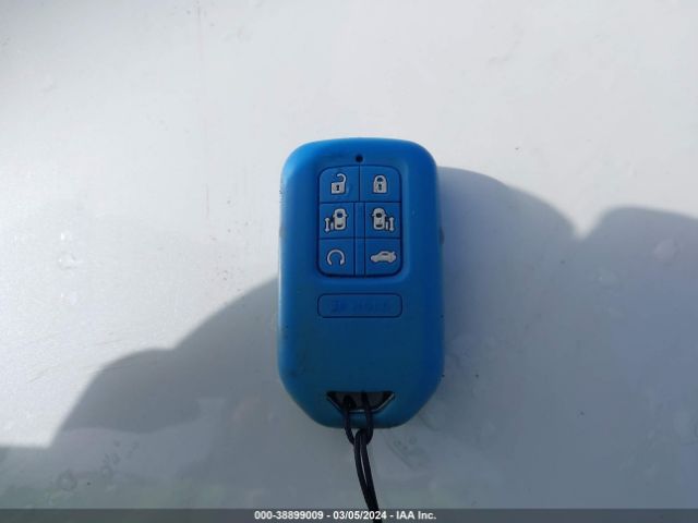 5FNRL6H9XKB033872 Honda Odyssey Elite