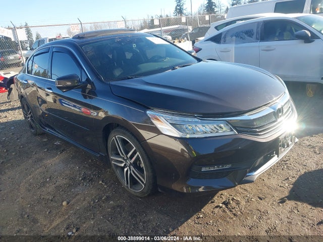 Honda Accord Touring 2016 1HGCR3F94GA028853 головне зображення
