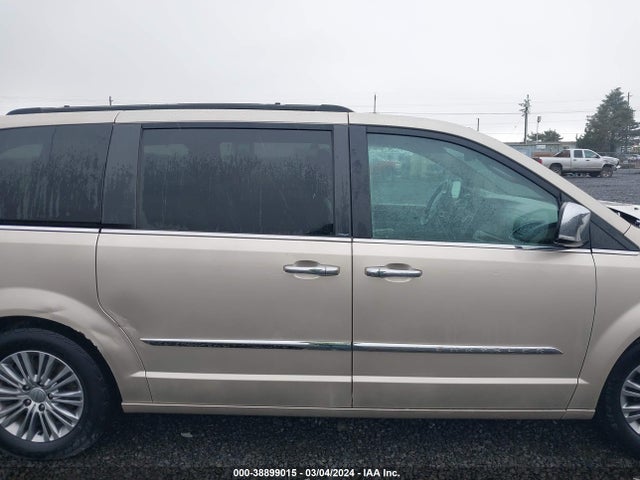 2C4RC1CG2ER284936 Chrysler Town & Country Touring-l