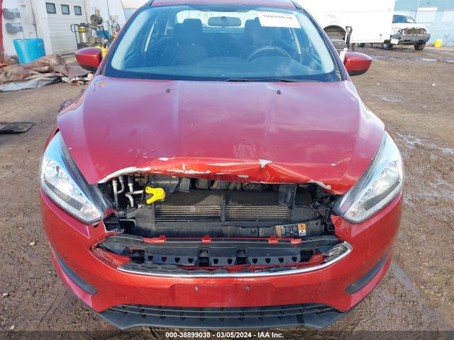 Ford FOCUS SE 2018 1FADP3F23JL265265 Image 13