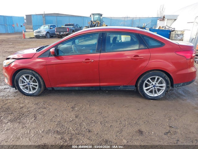 Ford FOCUS SE 2018 1FADP3F23JL265265 Image 15