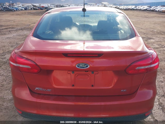 Ford FOCUS SE 2018 1FADP3F23JL265265 Image 17