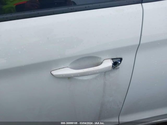 Hyundai ELANTRA SEL 2018 5NPD84LF7JH259087 Image 17