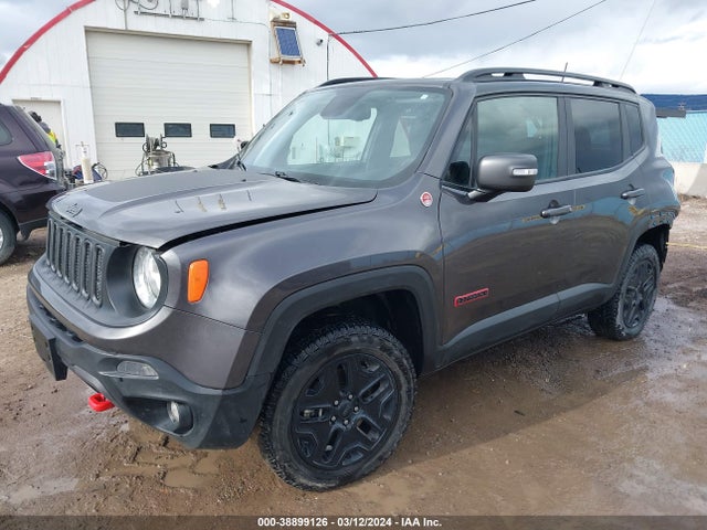 ZACCJBCB8JPH93630 Jeep Renegade Trailhawk 4x4