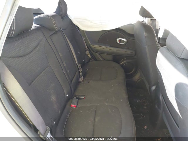 KIA SOUL + 2016 KNDJP3A59G7394448 Image 8