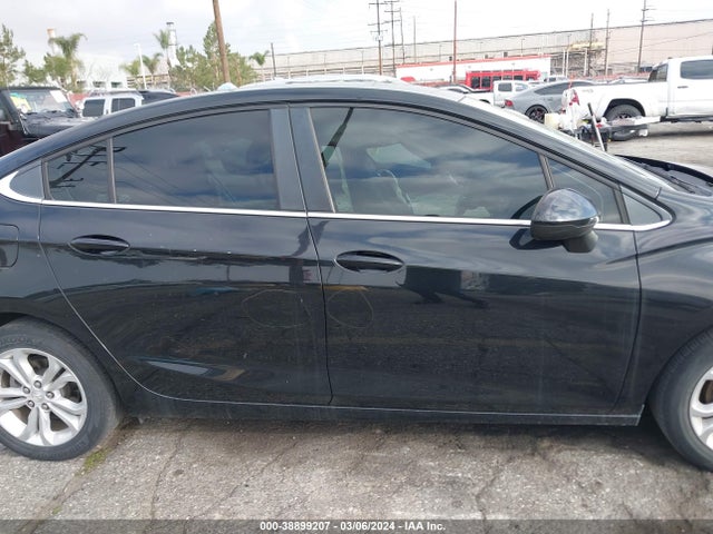 Chevrolet CRUZE LT 2019 1G1BE5SM8K7144468 Image 14