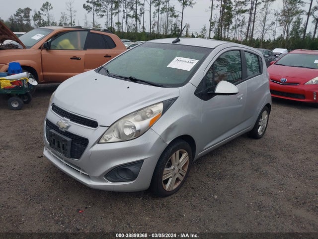 Chevrolet Spark 1lt Auto 2014 KL8CD6S95EC413806 Image 2