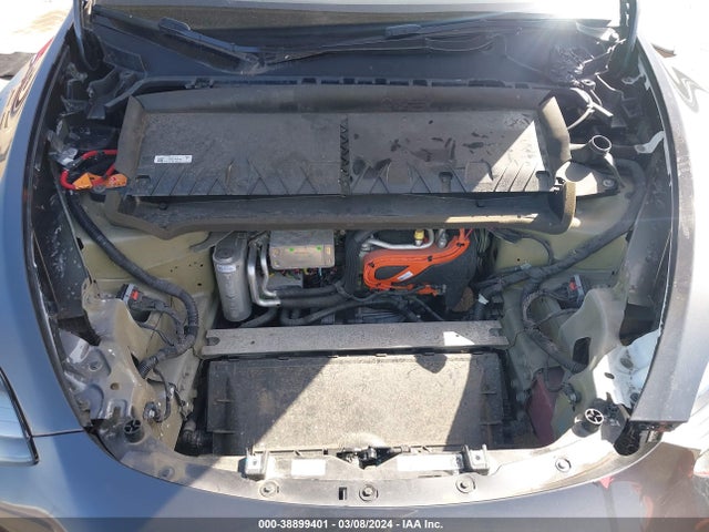 Tesla Model Y Performance Dual Motor All-wheel Drive 2022 7SAYGDEF3NF438302 Image 10