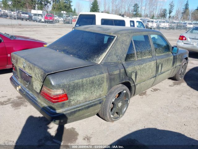 1994 MERCEDES-BENZ E WDBEA34E6RC102939 Photo 3