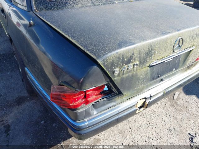 1994 MERCEDES-BENZ E WDBEA34E6RC102939 Photo 5