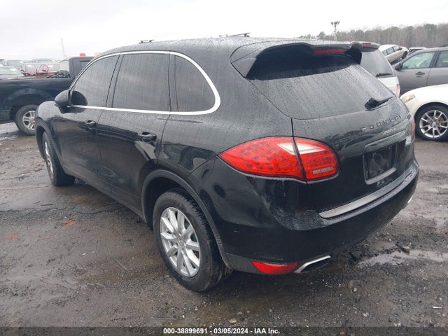 2012 PORSCHE CAYENNE WP1AA2A27CLA00642 Photo 2