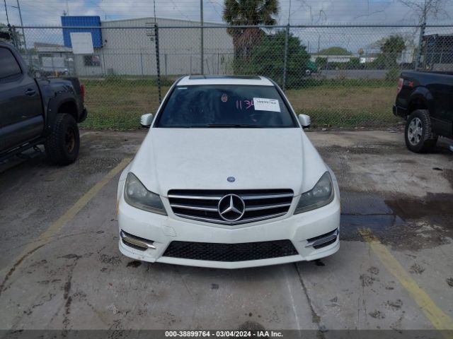 WDDGF4HB7EA961325 Mercedes-Benz C 250 Luxury/sport