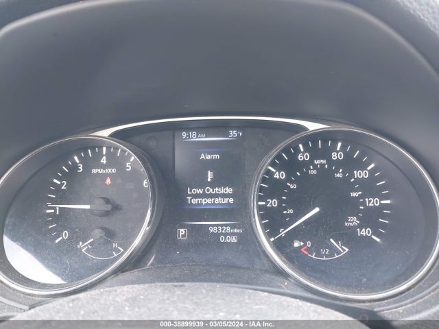 2016 NISSAN ROGUE SV VIN: KNMAT2MV9GP630405
