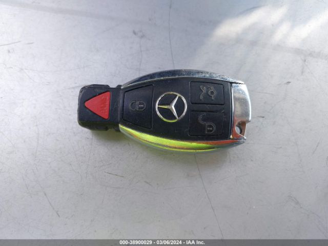 WDCGG8JB5FG381606 Mercedes-Benz Glk 350 4matic